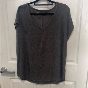 Maurices Gray Relaxed Short Sleeve Tee